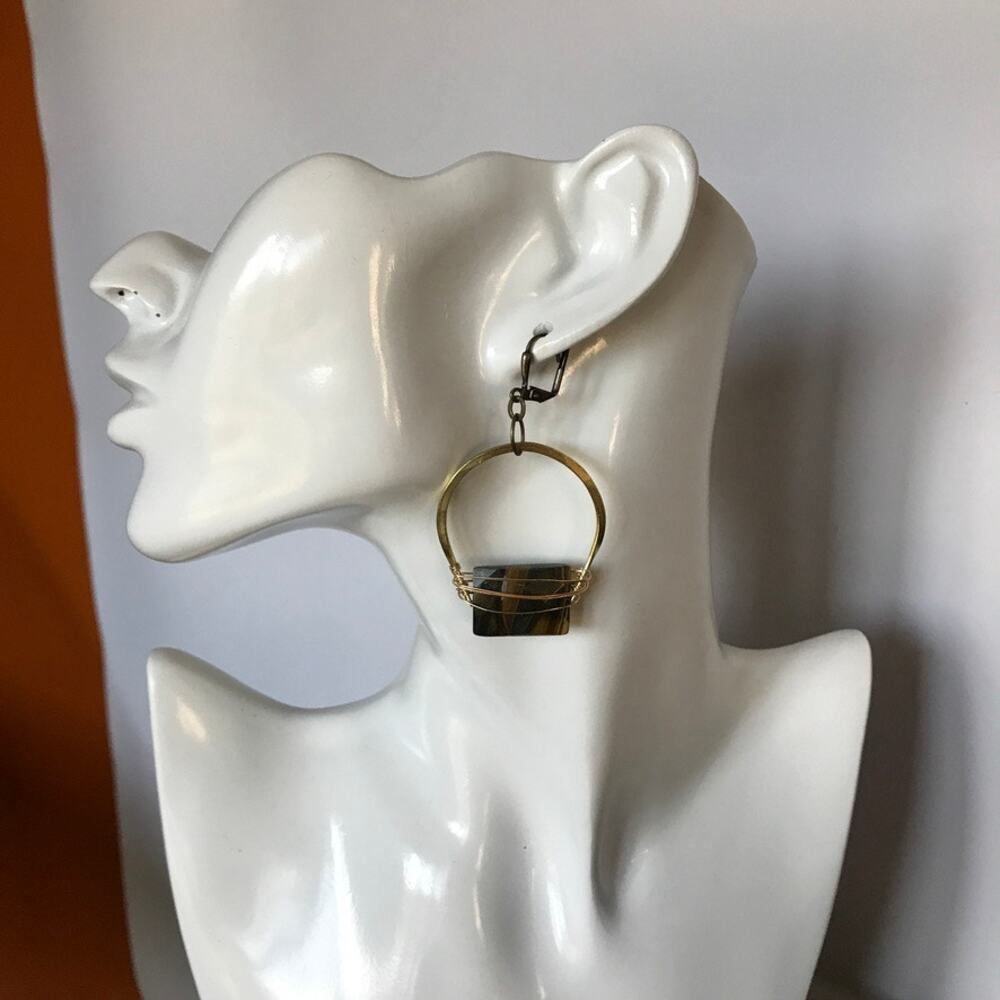 Artisan semiprecious tiger's eye wire wrap gold tone earrings - Picture 4 of 9